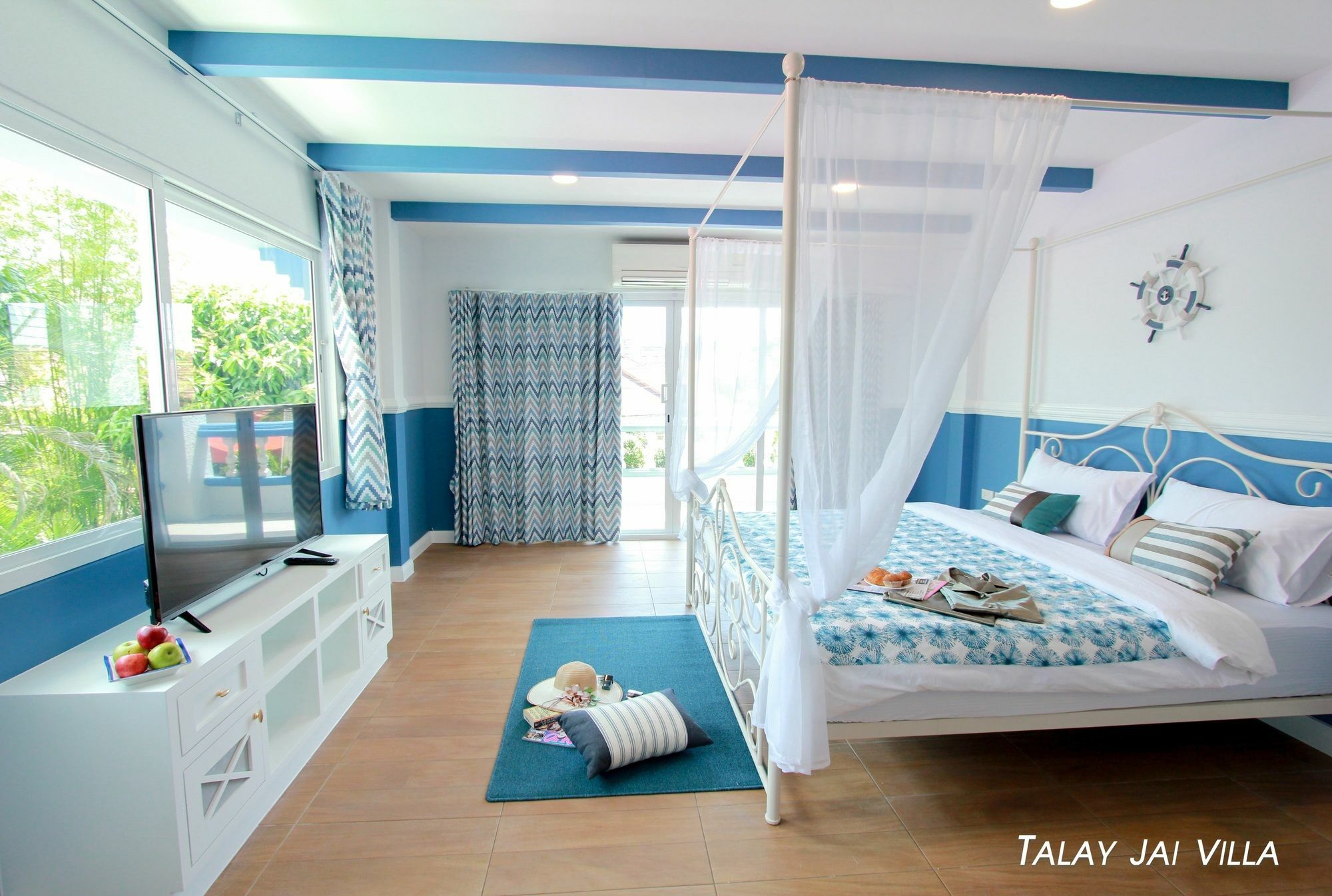 Talay Jai Pool *