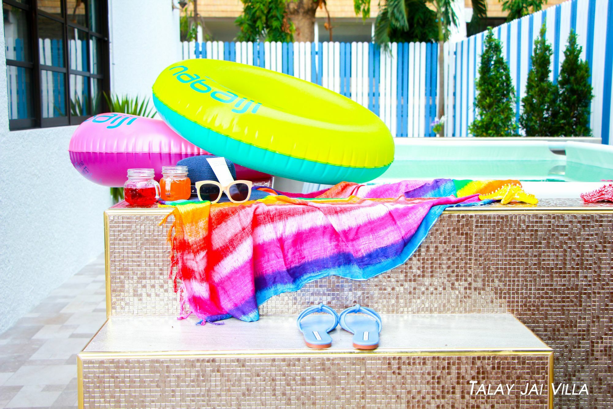 Talay Jai Pool Pattaya
